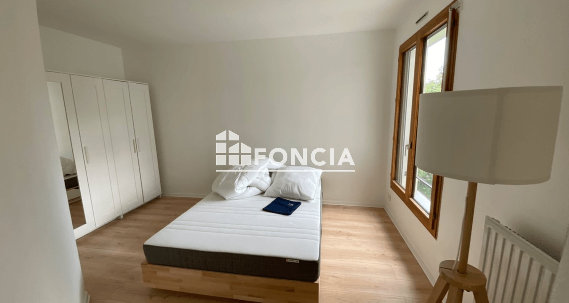Appartement à louer, 53m², Evry
