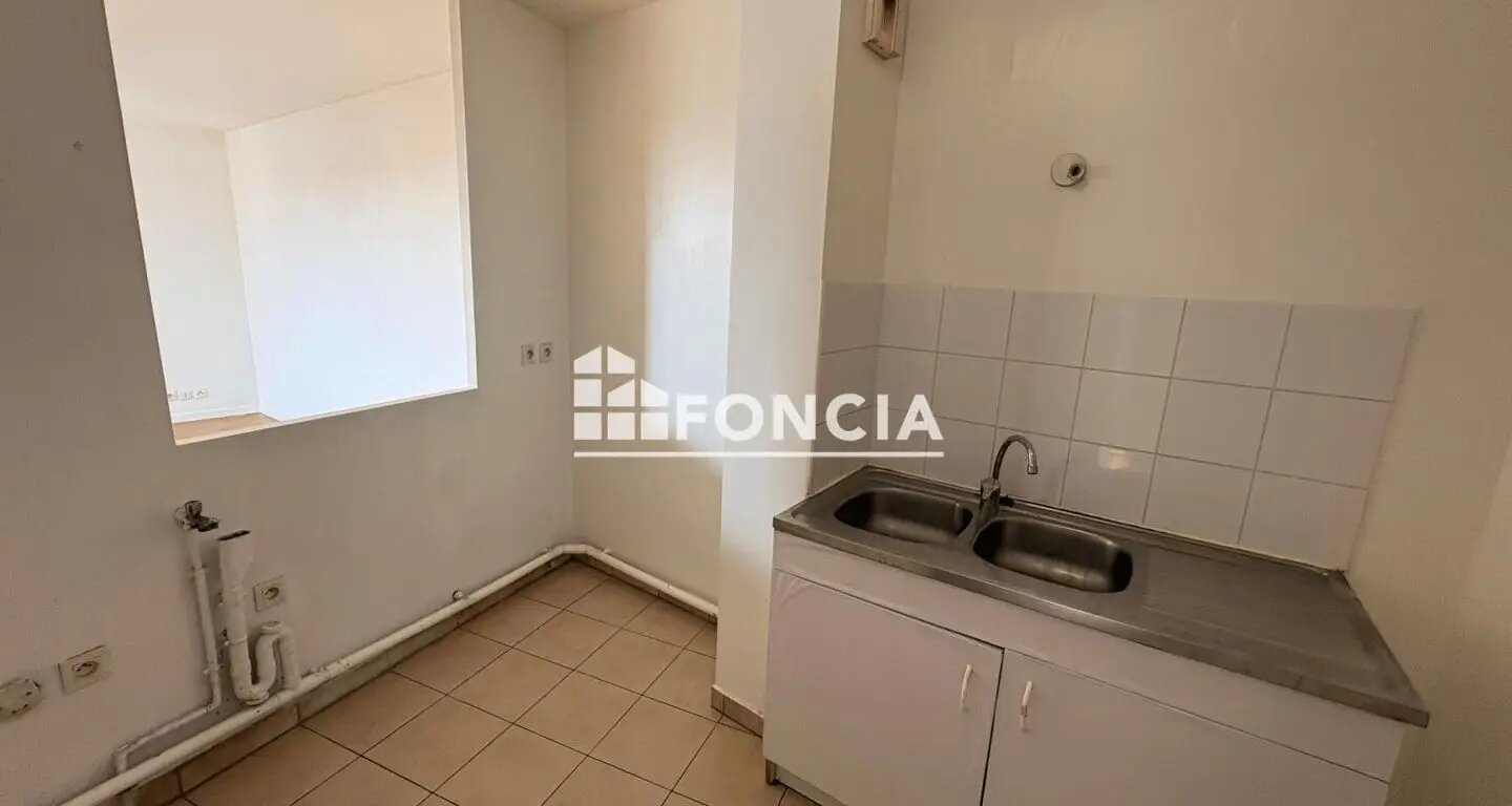 Appartement à louer, 58m², Savigny-le-Temple