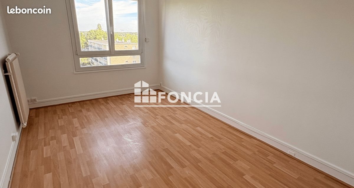 Appartement à louer, 76m², Évry-Courcouronnes
