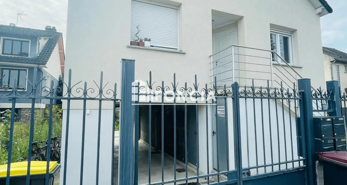 Appartement à louer, 30m², Viry-Châtillon