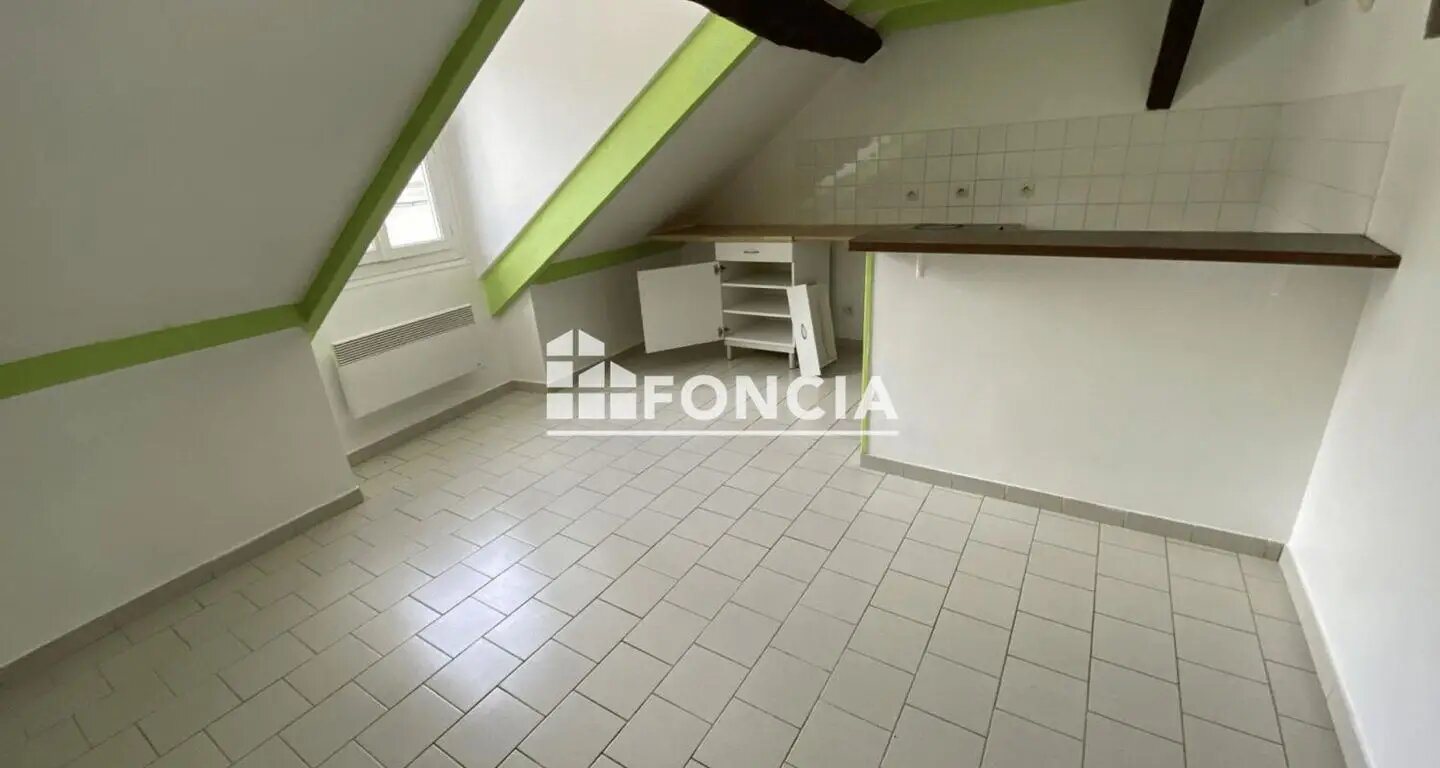 Appartement à louer, 30m², Melun