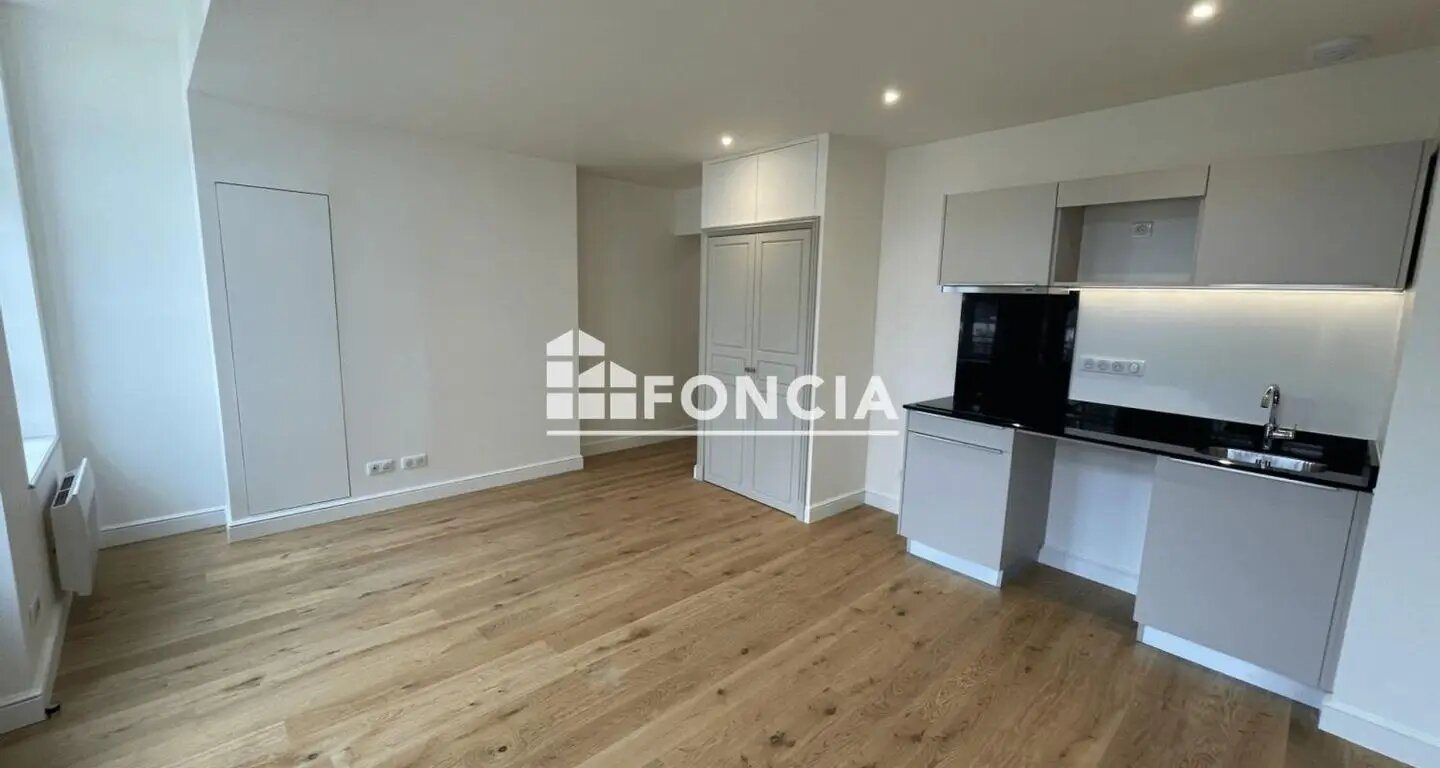 Appartement à louer, 37m², Auxerre
