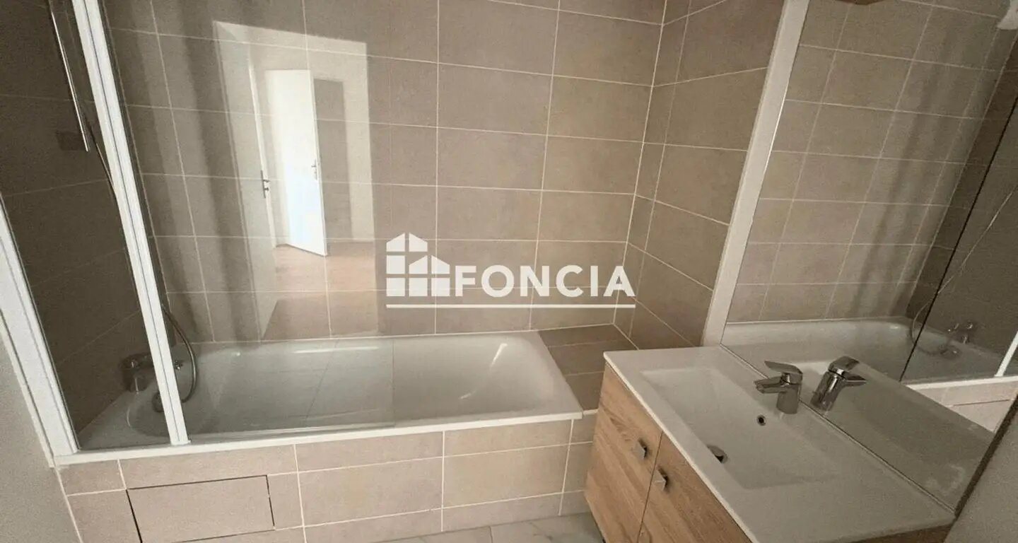 Appartement à louer, 82m², Sainte-Geneviève-des-Bois
