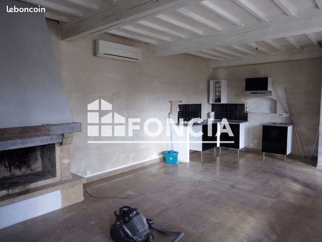 Maison à louer, 73m², Arles