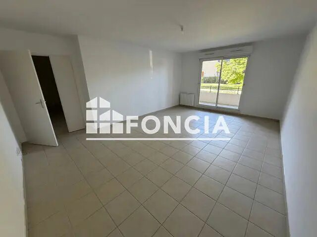 Appartement à louer, 88m², Lambesc