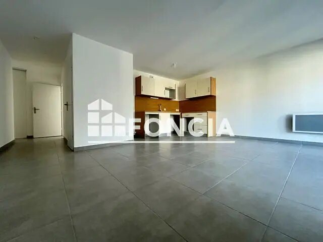 Appartement à louer, 81m², Port-Saint-Louis-du-Rhône