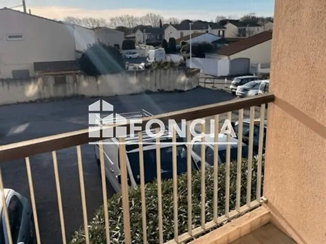 Appartement à louer, 30m², Saint-Martin-de-Crau
