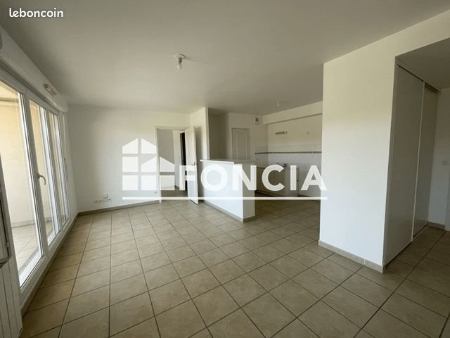 Appartement à louer, 77m², Aix-en-Provence