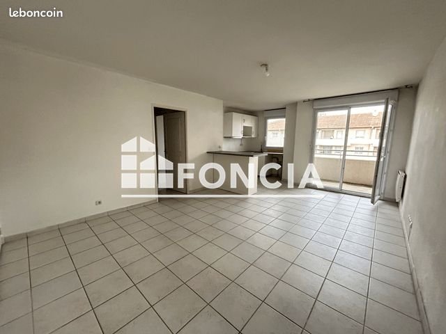 Appartement à louer, 45m², Vitrolles