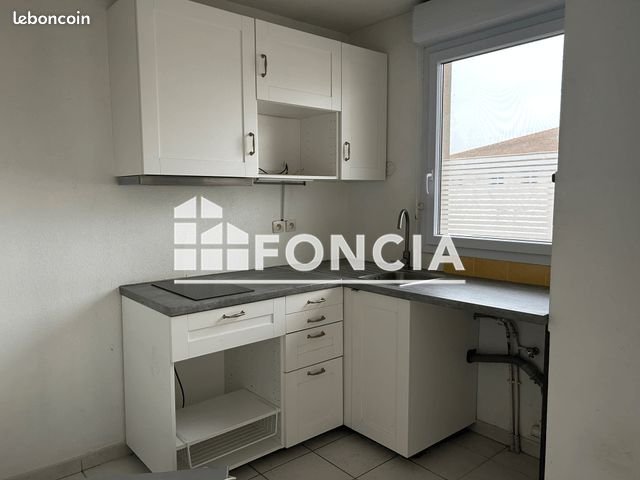 Appartement à louer, 45m², Vitrolles