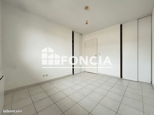 Appartement à louer, 45m², Vitrolles