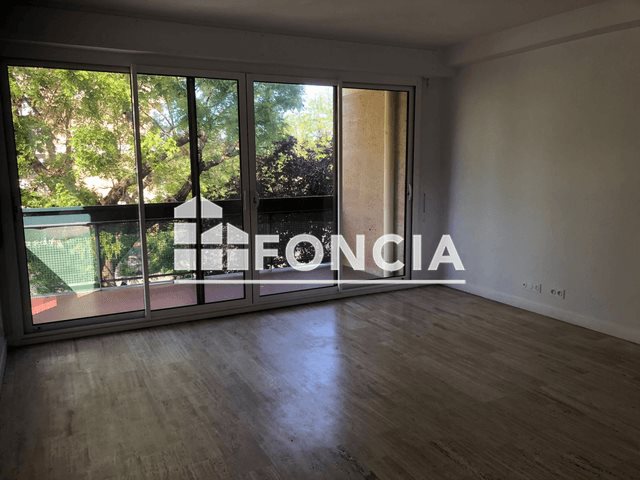 Appartement à louer, 79m², Aix-en-Provence