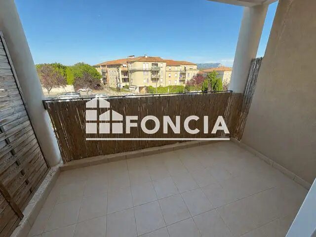 Appartement à louer, 47m², Venelles