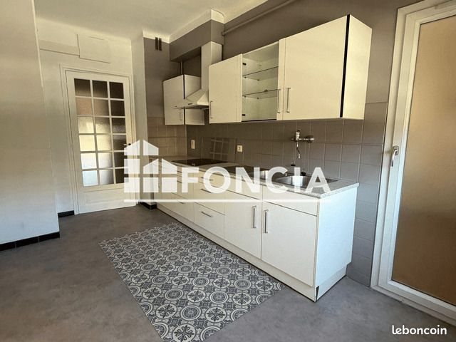 Appartement à louer, 70m², Aix-en-Provence