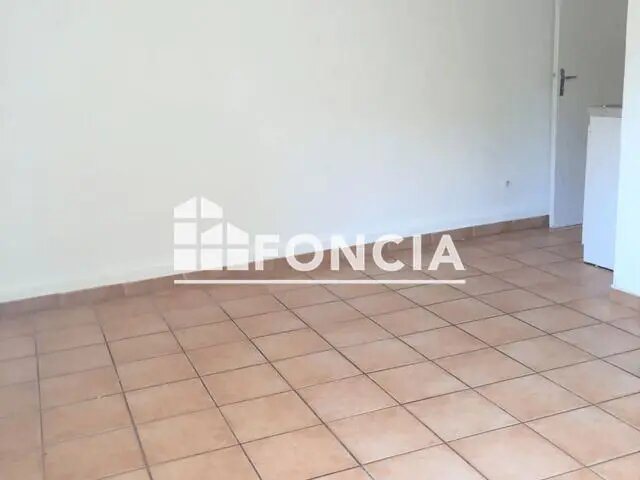 Appartement à louer, 18m², Martigues