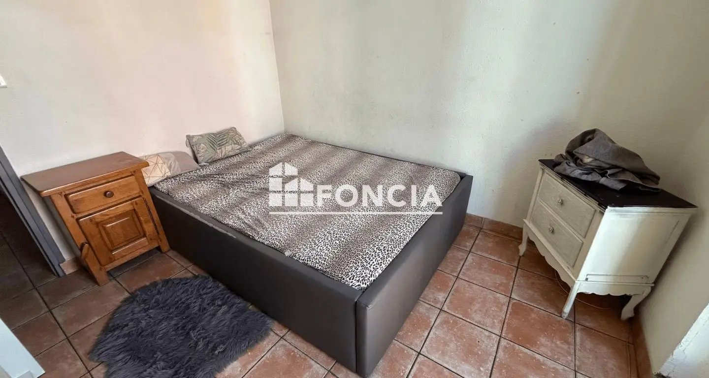 Appartement à louer, 60m², Marignane