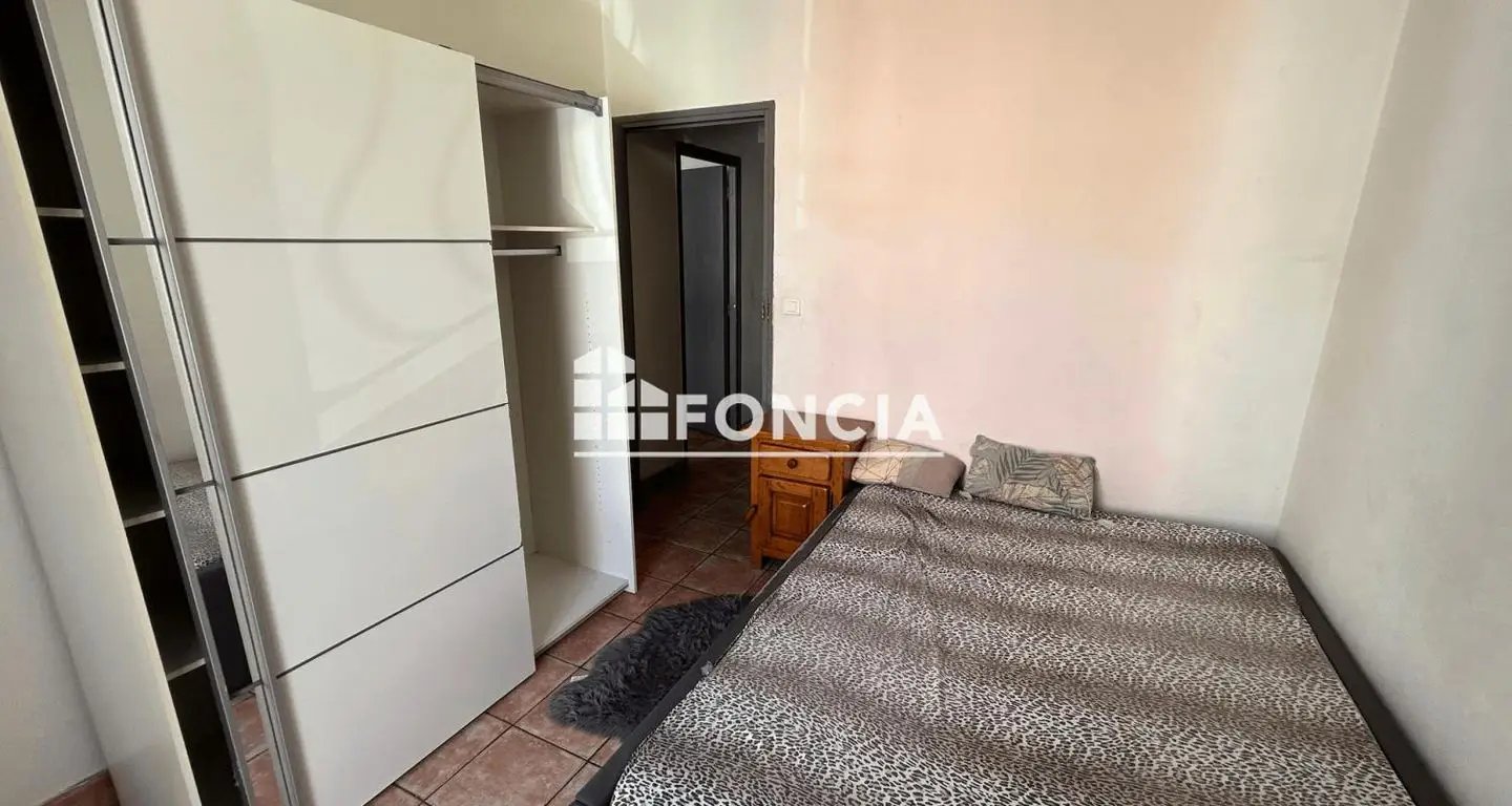 Appartement à louer, 60m², Marignane