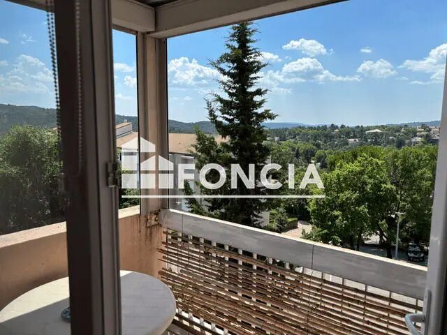 Appartement à louer, 29m², Gréoux-les-Bains