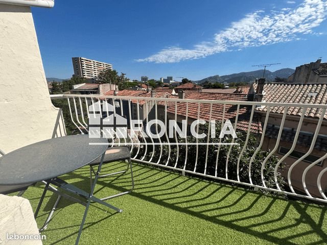 Appartement à louer, 45m², Marseille 8ème