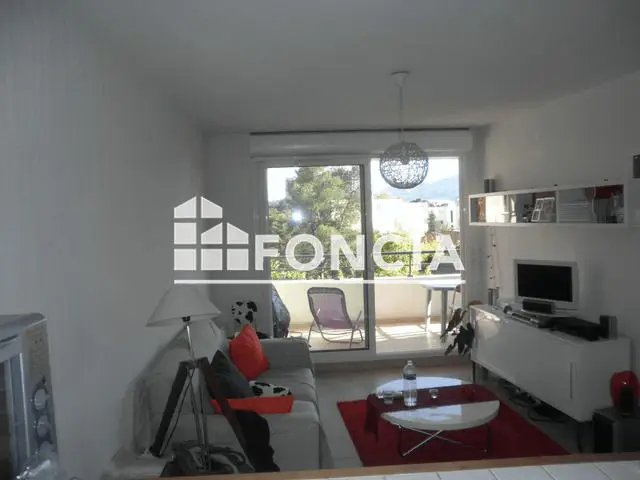 Appartement à louer, 33m², Marseille 9ème