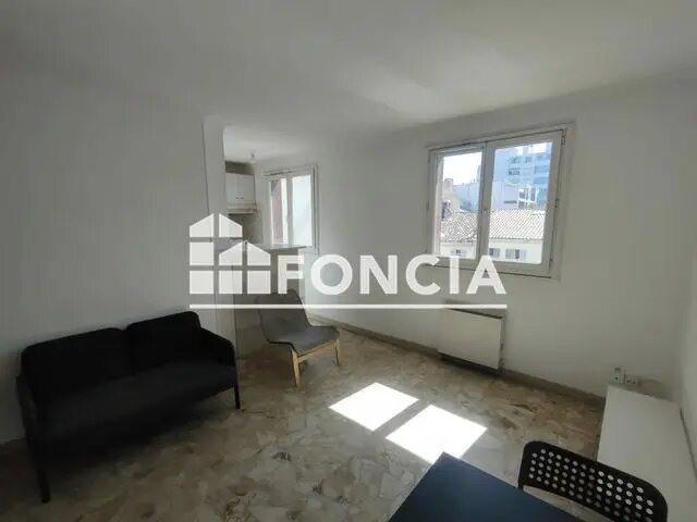 Appartement à louer, 32m², Marseille 10ème