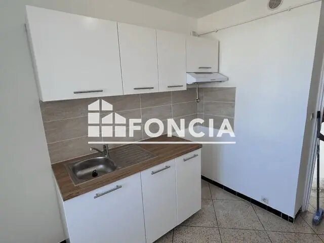 Appartement à louer, 66m², Marseille 9ème
