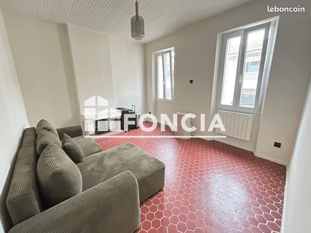 Appartement à louer, 23m², Marseille 8ème