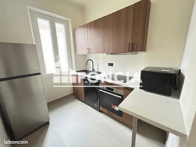Appartement à louer, 23m², Marseille 8ème
