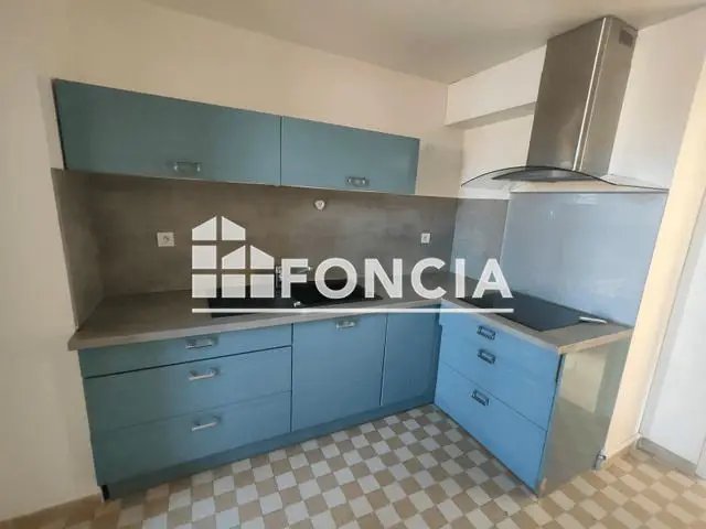 Appartement à louer, 61m², Aubagne