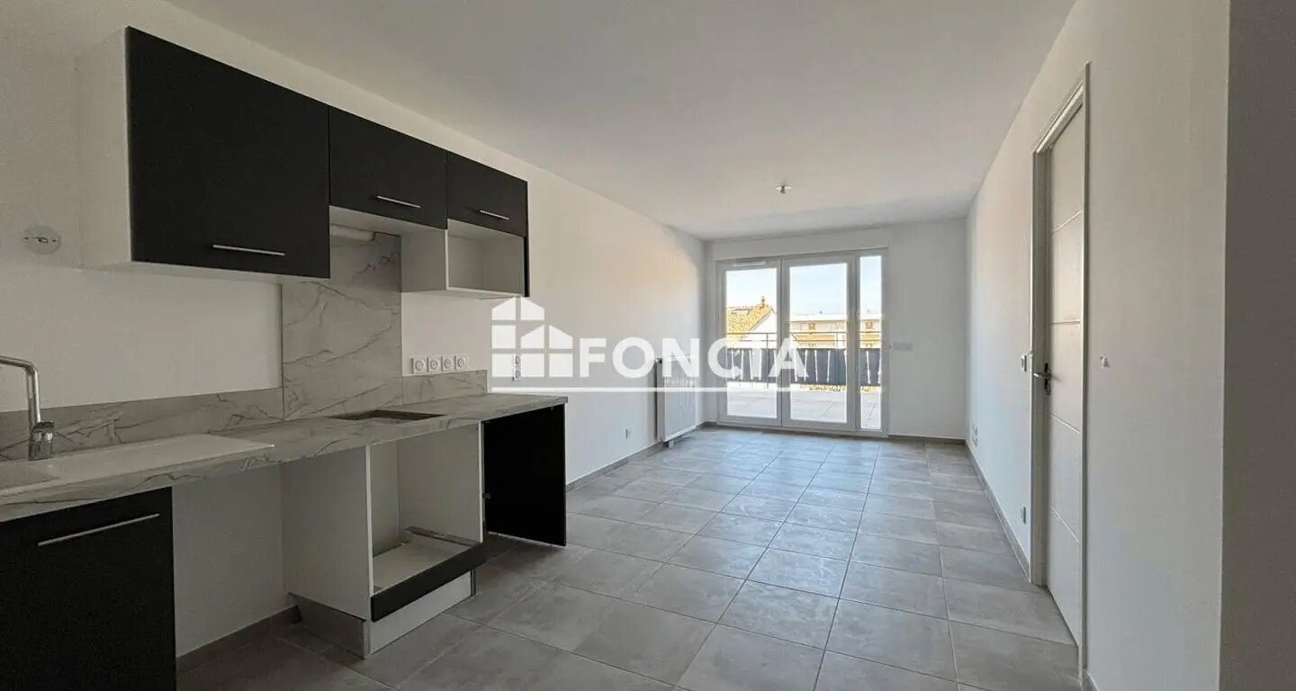 Appartement à louer, 47m², Morières-lès-Avignon