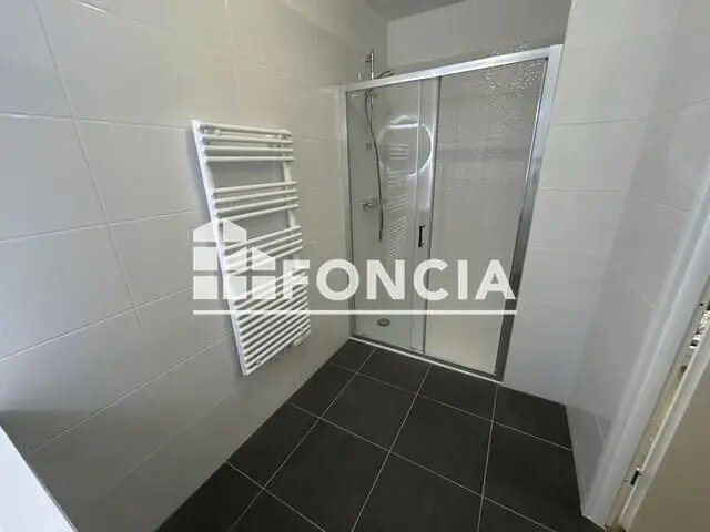 Appartement à louer, 42m², Clichy