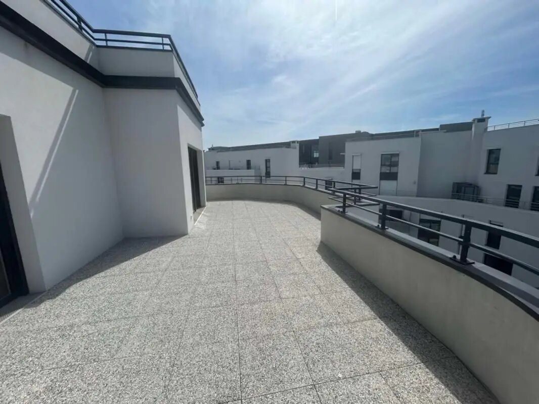 Appartement à louer, 95m², Colombes