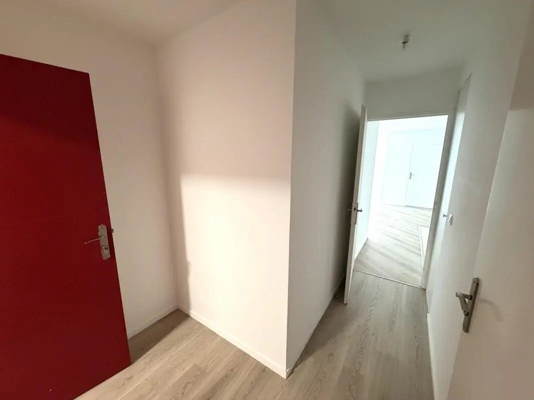 Appartement à louer, 73m², Saint-Cyr-l'Ecole