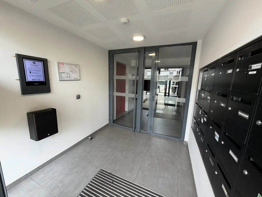 Appartement à louer, 45m², Saint-Cyr-l'Ecole