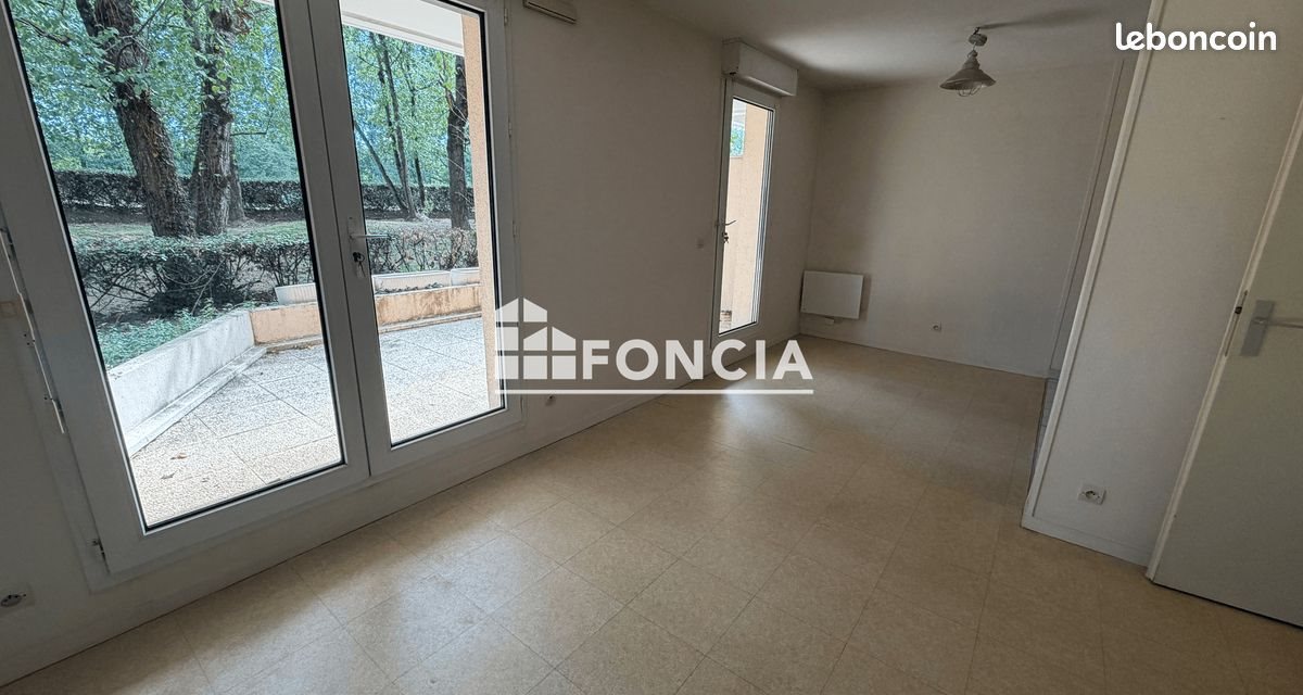 Appartement à louer, 30m², Élancourt