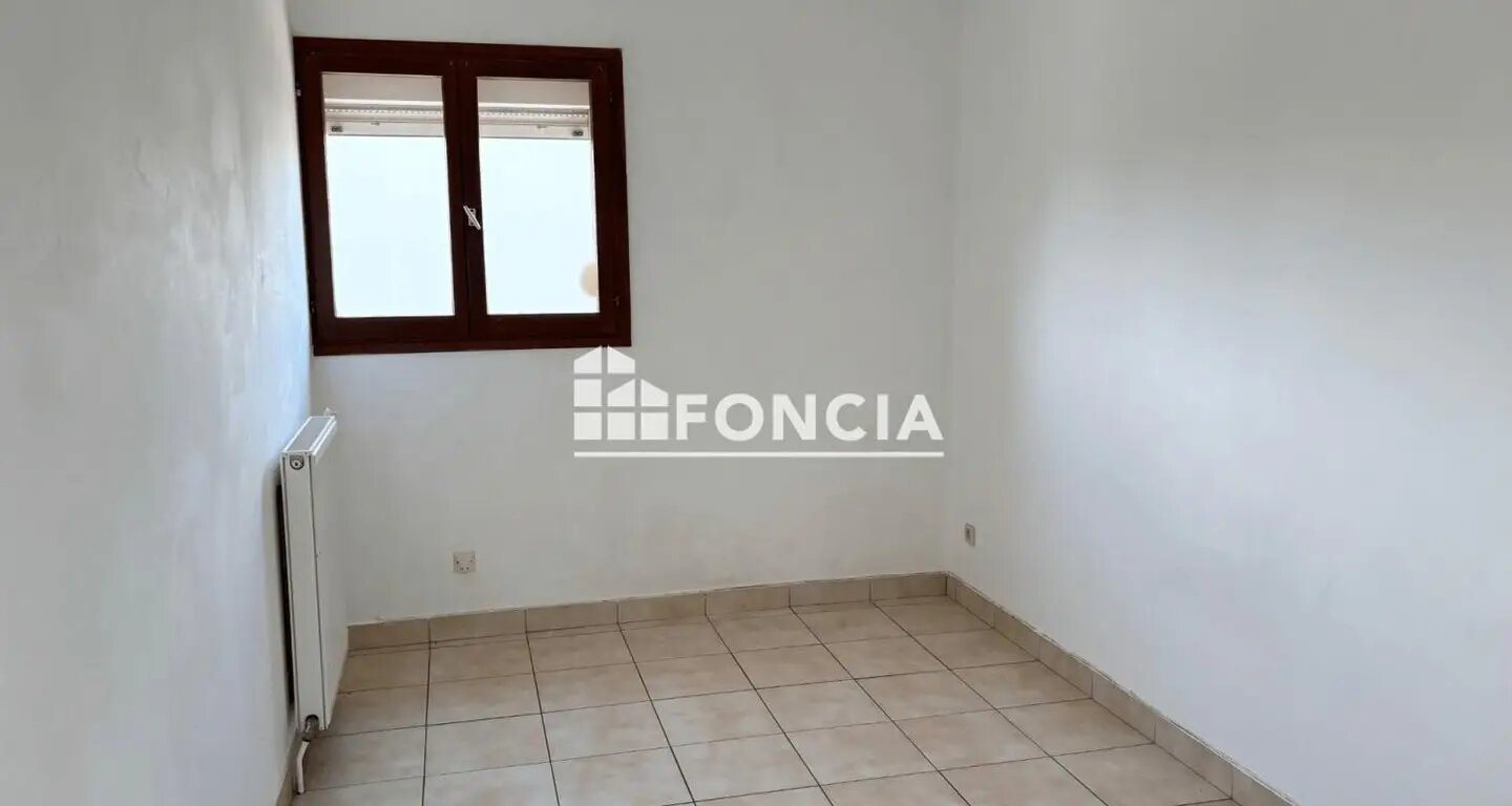 Appartement à louer, 53m², Saulx-Marchais
