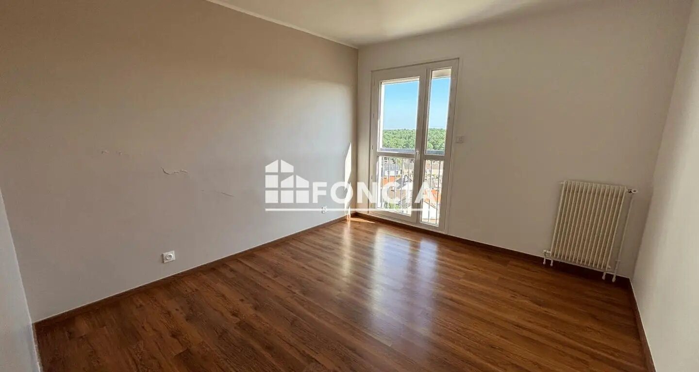 Appartement à louer, 55m², Maurepas