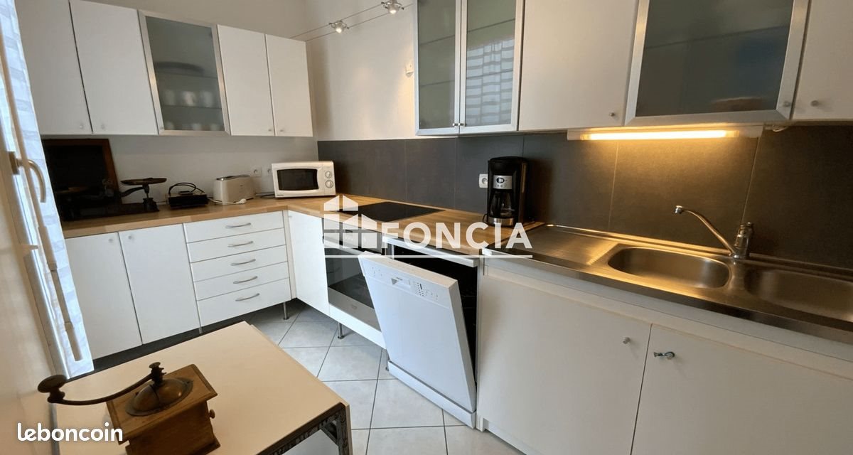 Appartement à louer, 47m², Saint-Cyr-l'Ecole