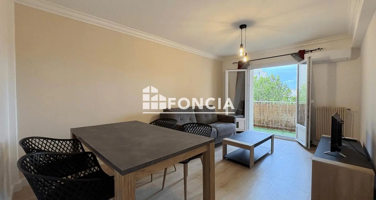 Appartement à louer, 44m², Antibes