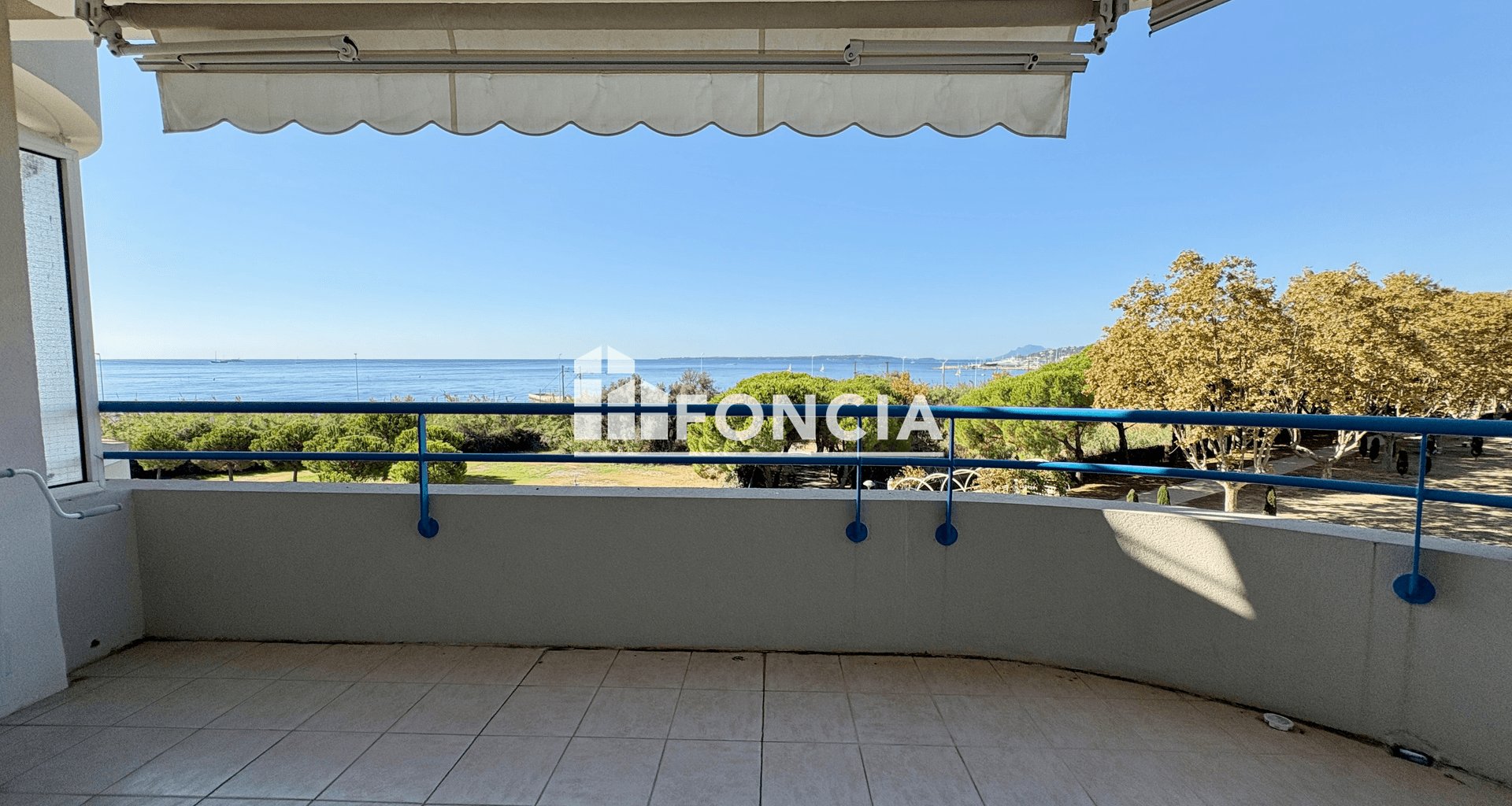 Appartement à louer, 63m², Antibes