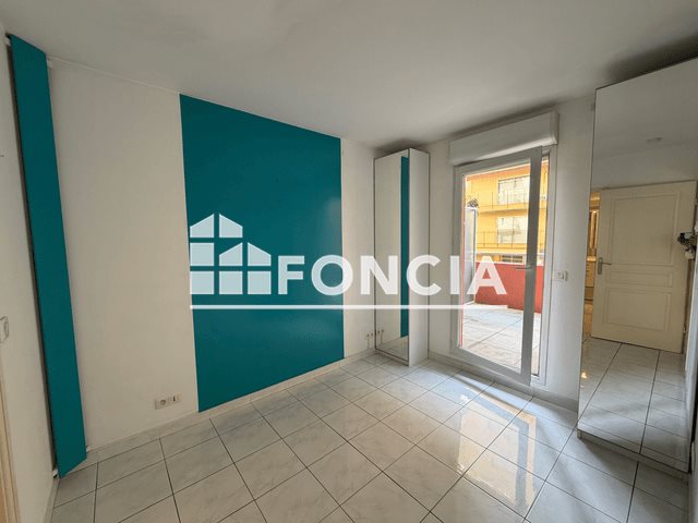 Appartement à louer, 29m², Antibes