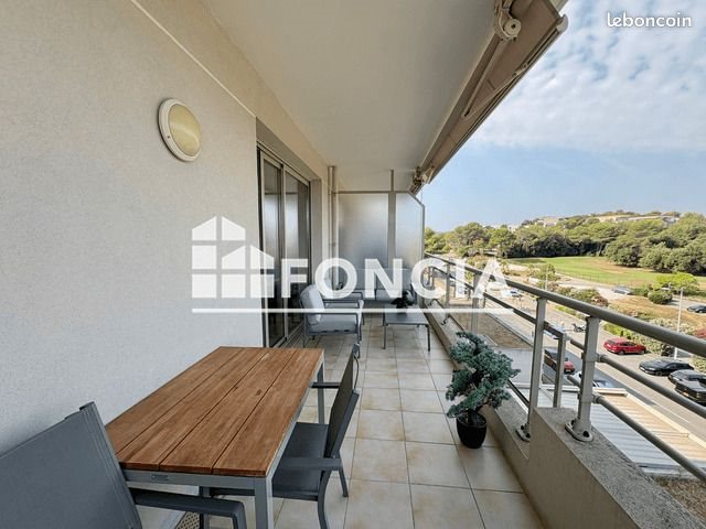 Appartement à louer, 49m², Biot