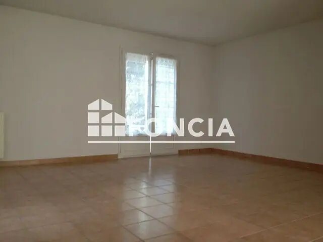 Maison à louer, 87m², Valbonne