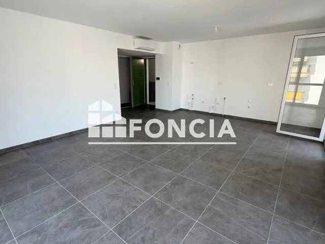 Appartement à louer, 65m², Saint-Laurent-du-Var
