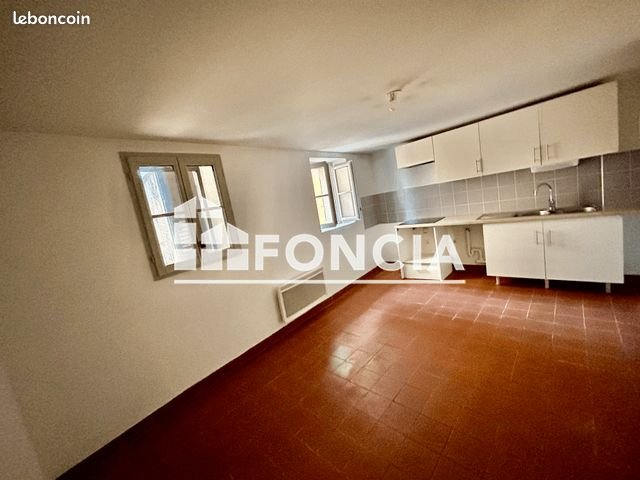 Appartement à louer, 82m², Grasse