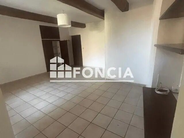 Appartement à louer, 69m², Vence