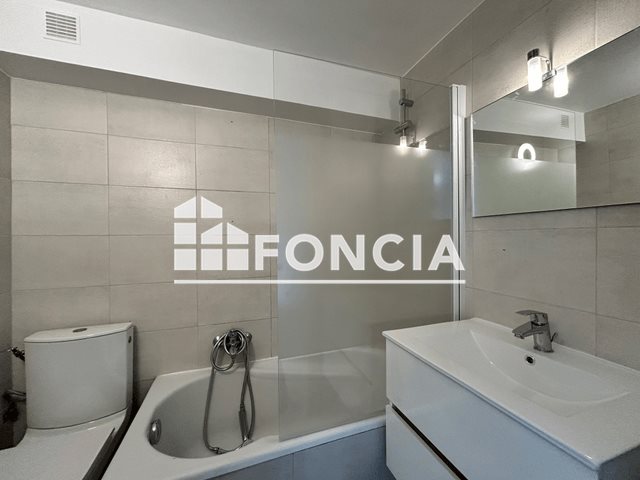 Appartement à louer, 33m², Antibes