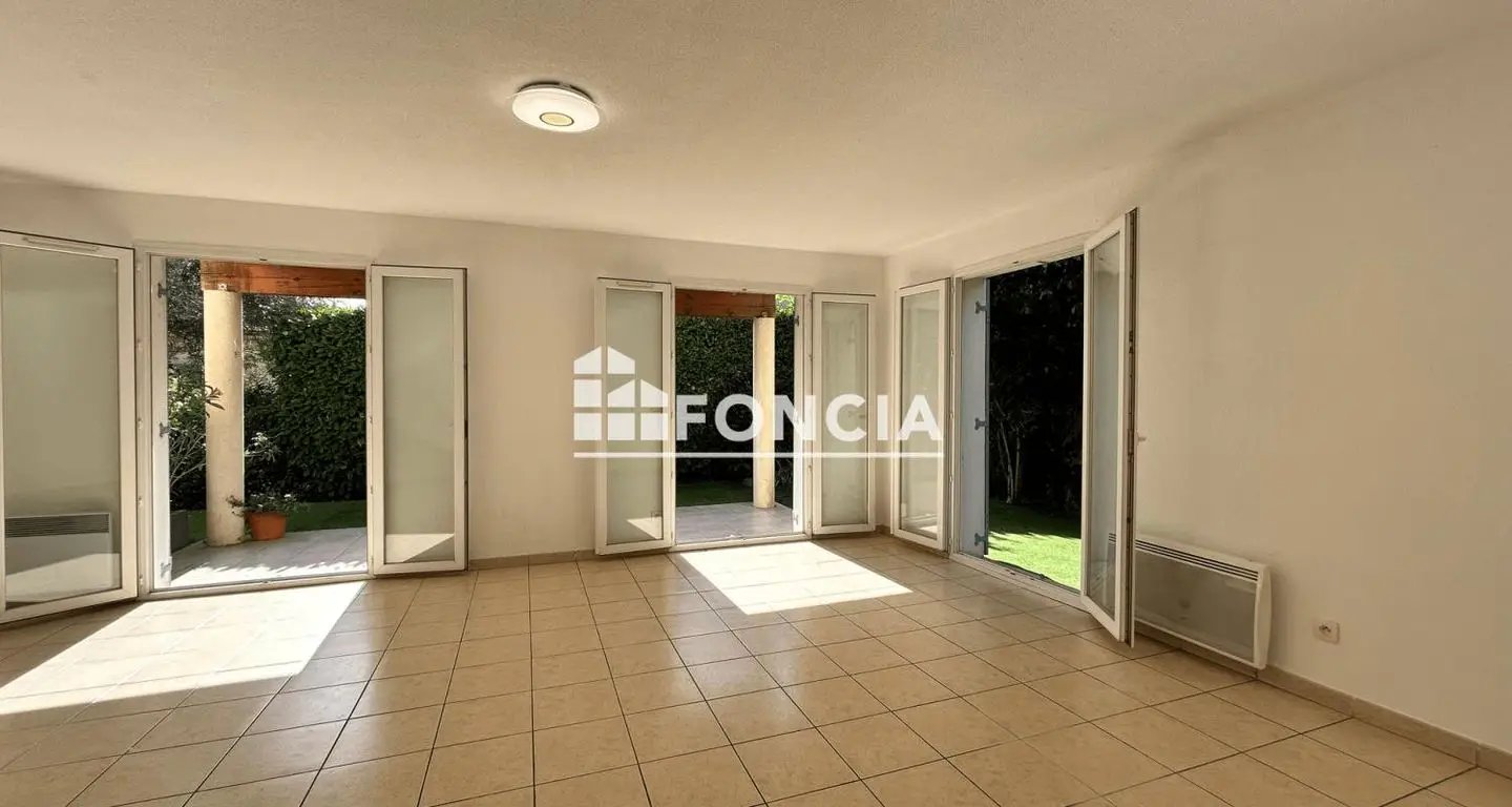Maison à louer, 82m², Antibes