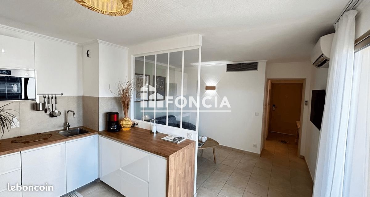 Appartement à louer, 29m², Mandelieu-la-Napoule