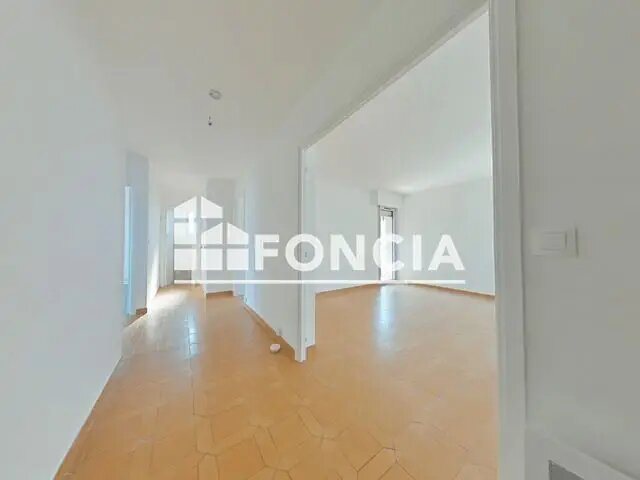 Appartement à louer, 75m², Saint-Laurent-du-Var